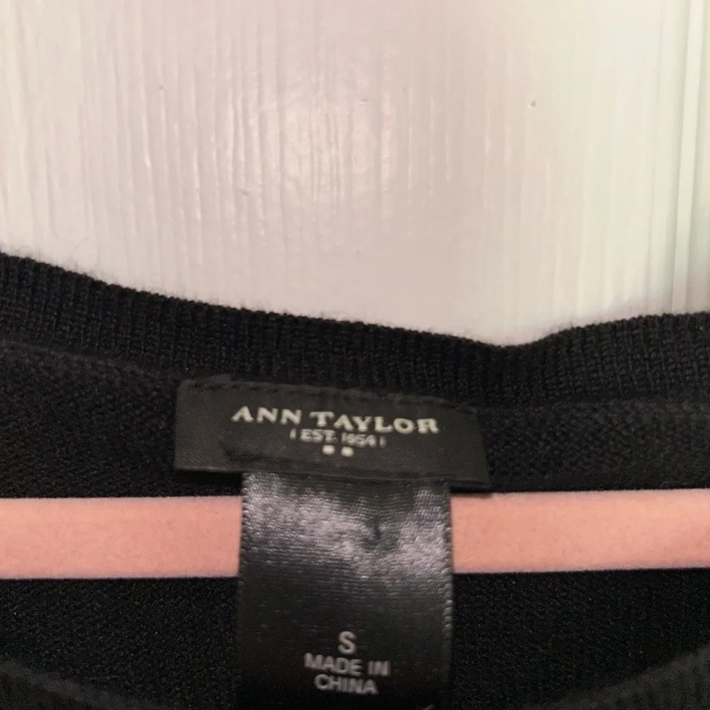 Ann Taylor sweater dress - Picture 4 of 4